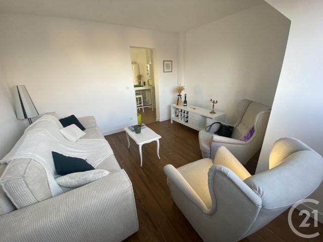 Appartement F3 à louer - 3 pièces - 50.78 m2 - FALAISE - 14 - BASSE-NORMANDIE - Century 21 Cabinet De Loynes