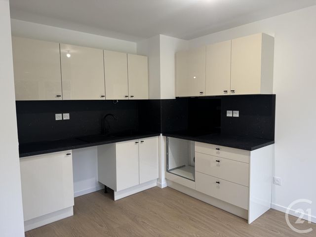 maison à louer - 4 pièces - 83.0 m2 - CORMELLES LE ROYAL - 14 - BASSE-NORMANDIE - Century 21 Cabinet De Loynes