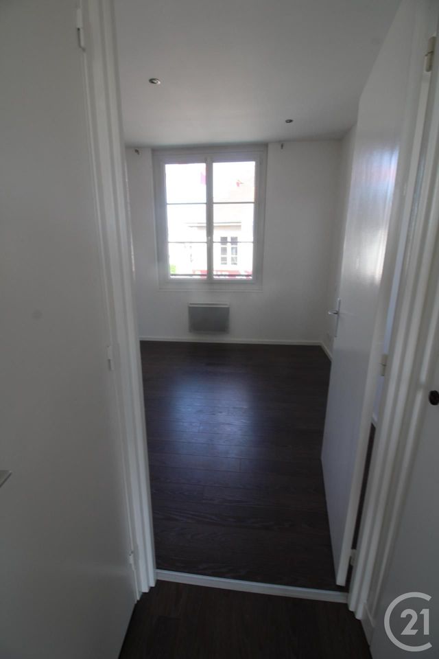 Appartement F2 à louer - 2 pièces - 41.0 m2 - FALAISE - 14 - BASSE-NORMANDIE - Century 21 Cabinet De Loynes