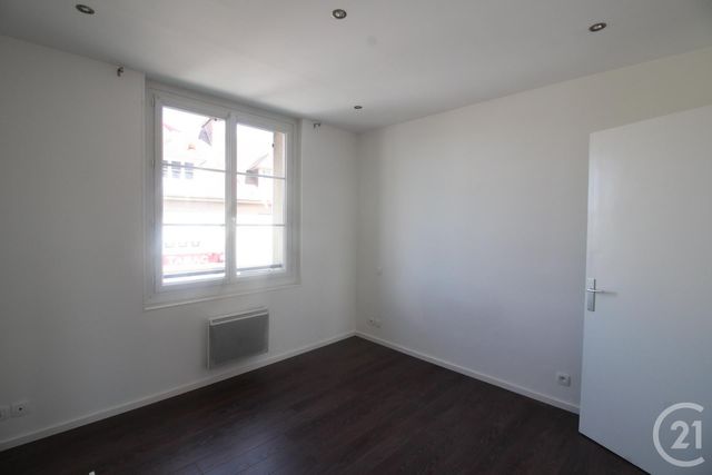 Appartement F2 à louer - 2 pièces - 41.0 m2 - FALAISE - 14 - BASSE-NORMANDIE - Century 21 Cabinet De Loynes