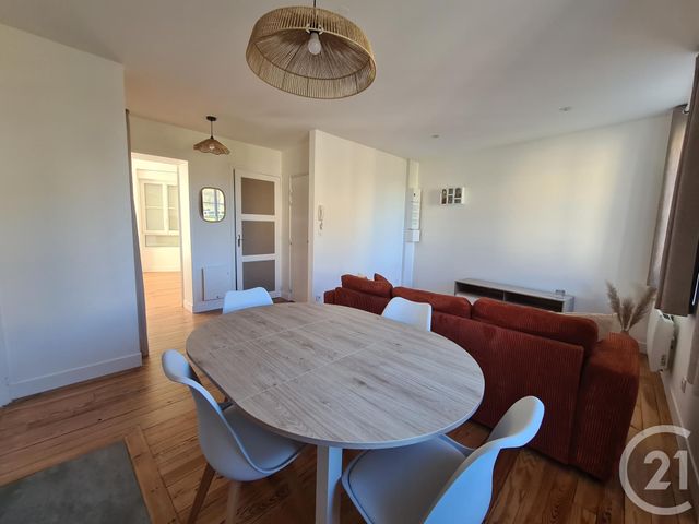 Appartement F2 à louer - 2 pièces - 47.0 m2 - FALAISE - 14 - BASSE-NORMANDIE - Century 21 Cabinet De Loynes