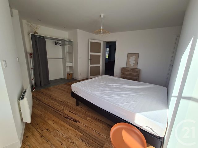 Appartement F2 à louer - 2 pièces - 47.0 m2 - FALAISE - 14 - BASSE-NORMANDIE - Century 21 Cabinet De Loynes