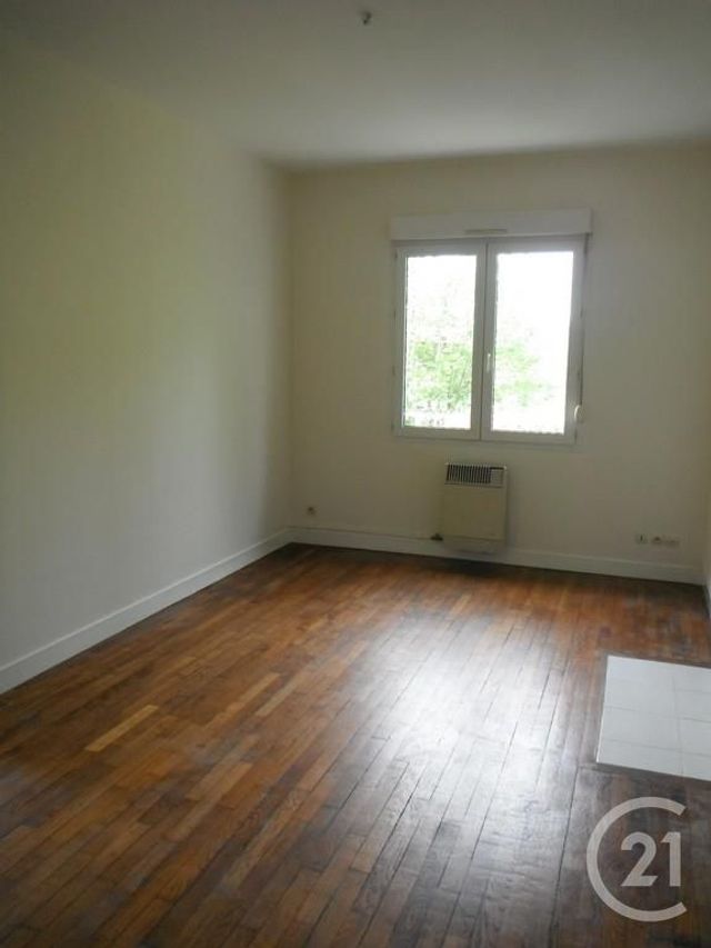 Appartement F2 à louer - 2 pièces - 44.0 m2 - FALAISE - 14 - BASSE-NORMANDIE - Century 21 Cabinet De Loynes