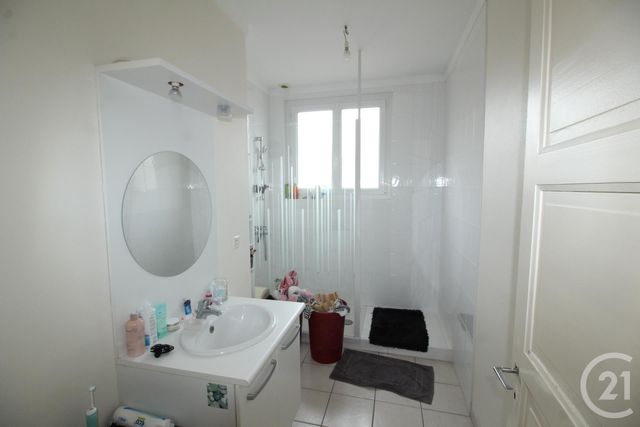 Appartement F4 à louer - 4 pièces - 84.0 m2 - FALAISE - 14 - BASSE-NORMANDIE - Century 21 Cabinet De Loynes