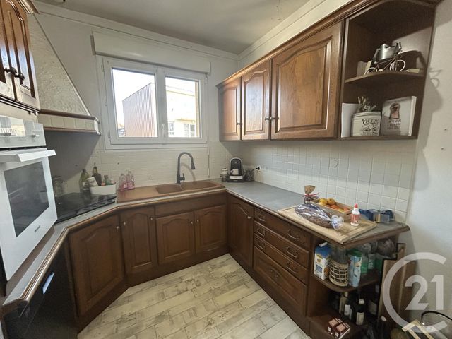 Appartement F4 à louer - 4 pièces - 84.0 m2 - FALAISE - 14 - BASSE-NORMANDIE - Century 21 Cabinet De Loynes