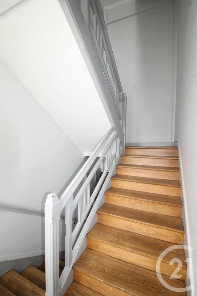 Appartement F2 à louer - 2 pièces - 56.32 m2 - FALAISE - 14 - BASSE-NORMANDIE - Century 21 Cabinet De Loynes