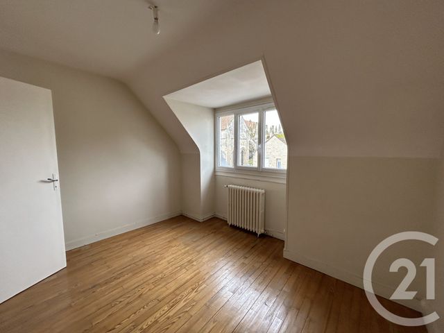 Appartement F3 à louer - 3 pièces - 48.0 m2 - FALAISE - 14 - BASSE-NORMANDIE - Century 21 Cabinet De Loynes