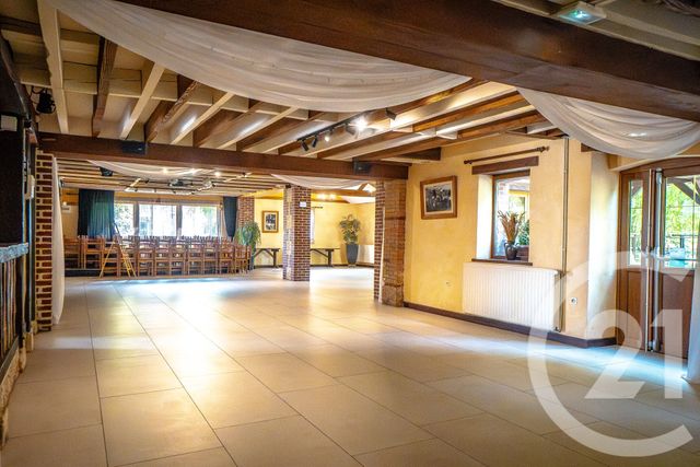 maison à vendre - 30 pièces - 1726.95 m2 - MEZIDON VALLEE D AUGE - 14 - BASSE-NORMANDIE - Century 21 Cabinet De Loynes