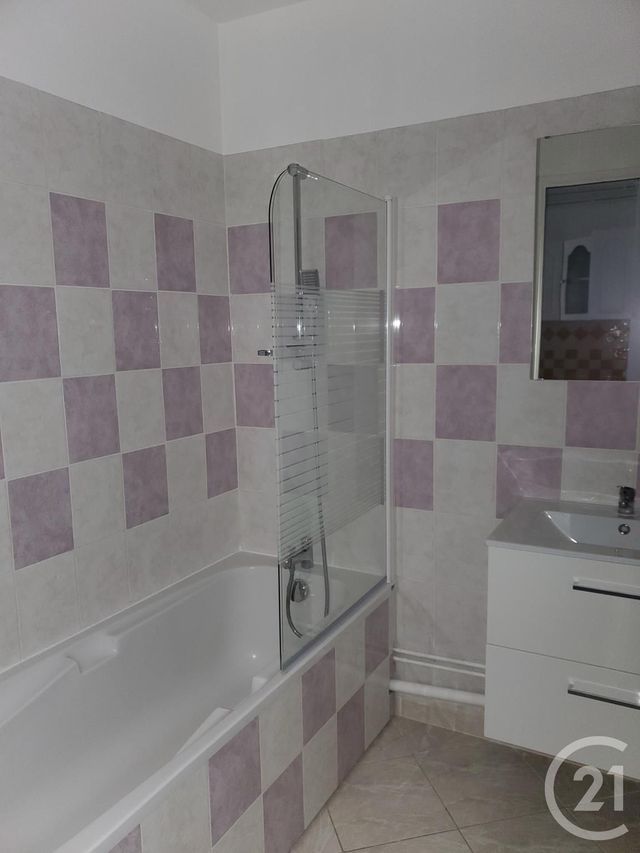 Appartement F1 à louer - 1 pièce - 37.41 m2 - FALAISE - 14 - BASSE-NORMANDIE - Century 21 Cabinet De Loynes