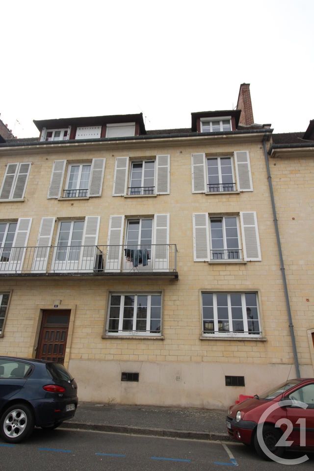 Appartement F3 à louer - 3 pièces - 60.0 m2 - FALAISE - 14 - BASSE-NORMANDIE - Century 21 Cabinet De Loynes
