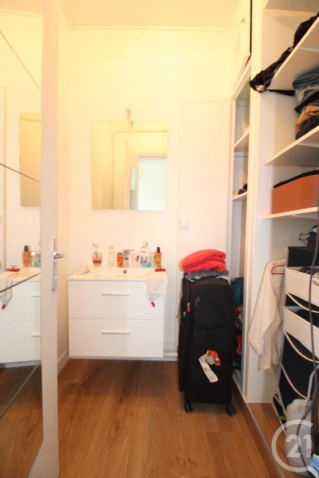 Appartement F3 à louer - 3 pièces - 60.0 m2 - FALAISE - 14 - BASSE-NORMANDIE - Century 21 Cabinet De Loynes
