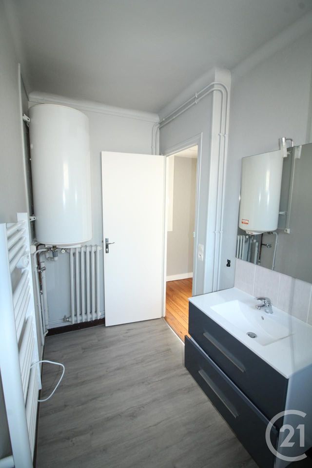 Appartement F3 à vendre - 3 pièces - 64.25 m2 - FALAISE - 14 - BASSE-NORMANDIE - Century 21 Cabinet De Loynes