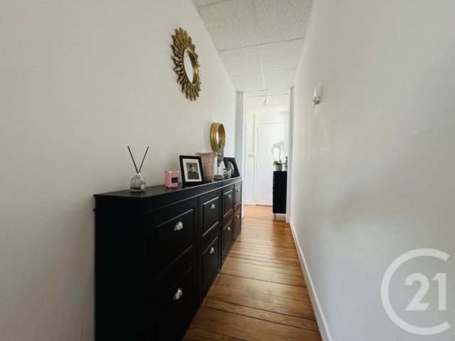Appartement F3 à vendre - 3 pièces - 64.25 m2 - FALAISE - 14 - BASSE-NORMANDIE - Century 21 Cabinet De Loynes