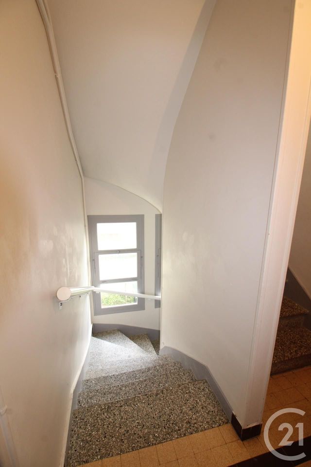 Appartement F3 à vendre - 3 pièces - 64.25 m2 - FALAISE - 14 - BASSE-NORMANDIE - Century 21 Cabinet De Loynes