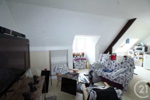Appartement F2 à louer - 2 pièces - 40.0 m2 - FALAISE - 14 - BASSE-NORMANDIE - Century 21 Cabinet De Loynes
