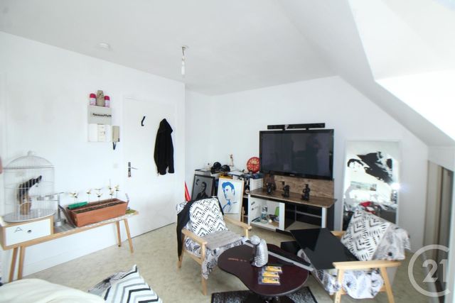 Appartement F2 à louer - 2 pièces - 40.0 m2 - FALAISE - 14 - BASSE-NORMANDIE - Century 21 Cabinet De Loynes