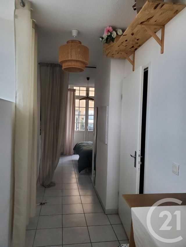 Appartement Studio à louer - 1 pièce - 23.54 m2 - FALAISE - 14 - BASSE-NORMANDIE - Century 21 Cabinet De Loynes