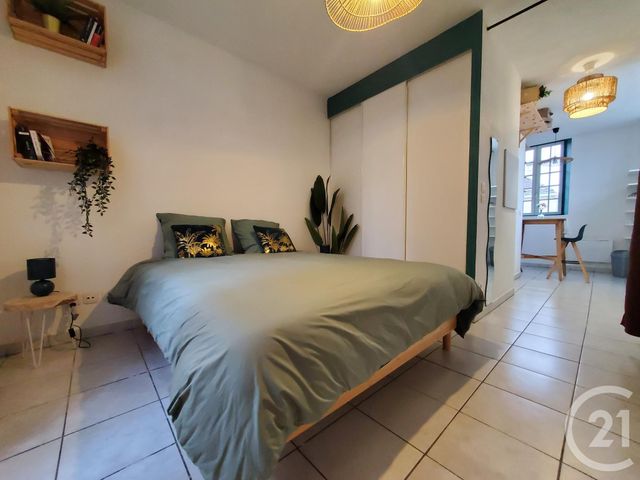 Appartement Studio à louer FALAISE