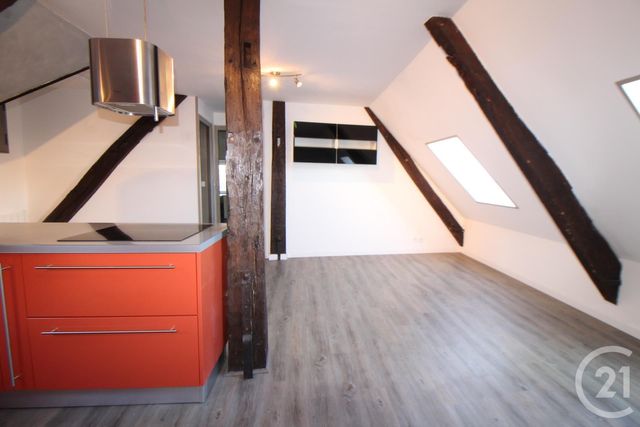 Appartement F2 à louer - 2 pièces - 37.79 m2 - FALAISE - 14 - BASSE-NORMANDIE - Century 21 Cabinet De Loynes