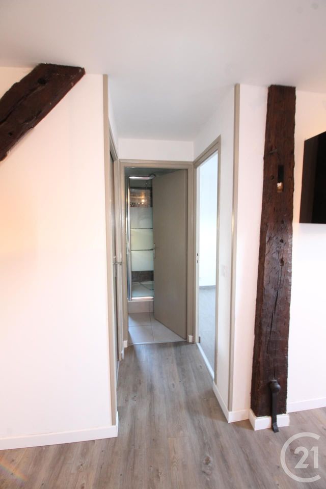 Appartement F2 à louer - 2 pièces - 37.79 m2 - FALAISE - 14 - BASSE-NORMANDIE - Century 21 Cabinet De Loynes