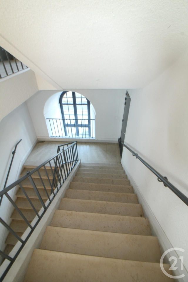 Appartement F2 à louer - 2 pièces - 35.67 m2 - FALAISE - 14 - BASSE-NORMANDIE - Century 21 Cabinet De Loynes