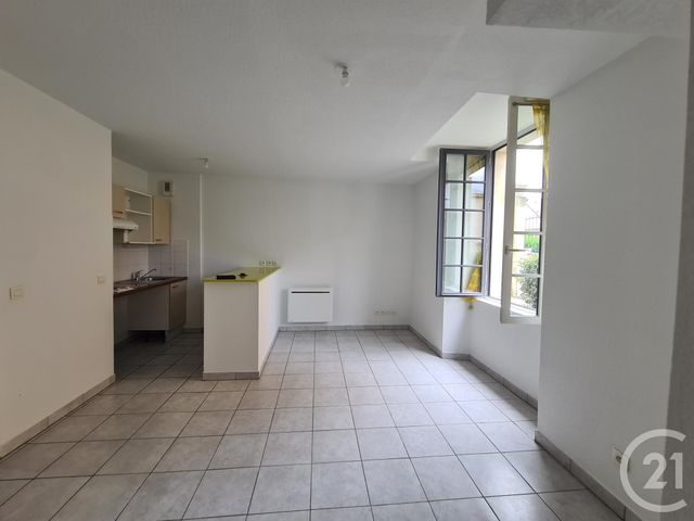 Appartement F2 à louer - 2 pièces - 35.0 m2 - FALAISE - 14 - BASSE-NORMANDIE - Century 21 Cabinet De Loynes